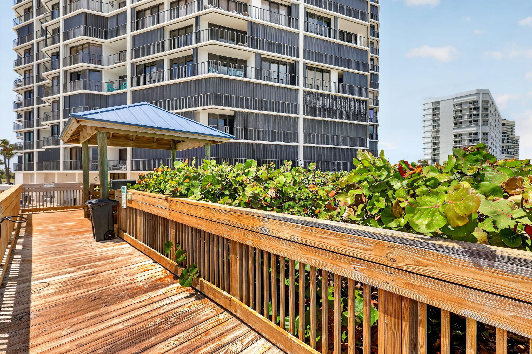 PRINCESS OF HUTCHINSON ISLAND - Residential Lease
