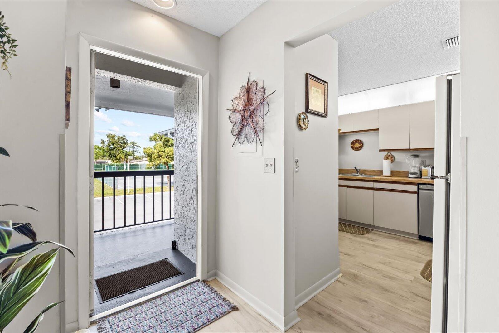 PARKVIEW CONDO - Residential