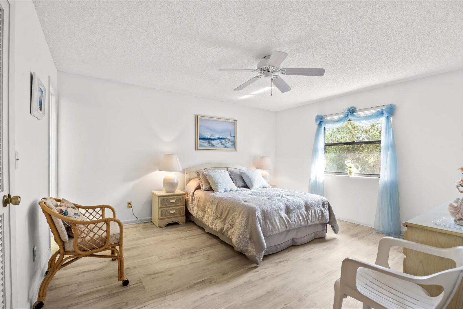 PARKVIEW CONDO - Residential