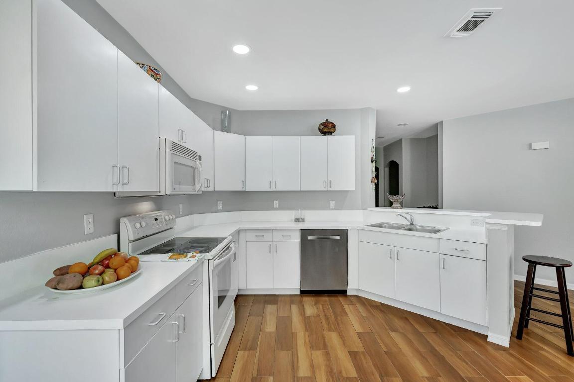 THE BELMONT AT ST LUCIE WEST, A CONDOMINIUM - Residential