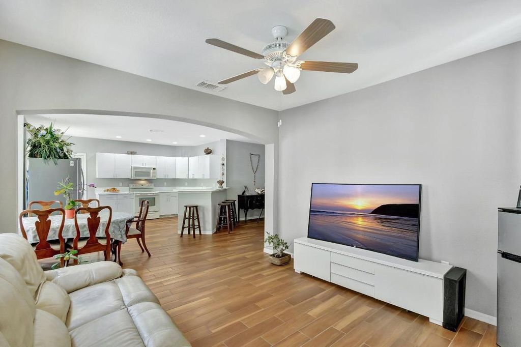 Photo of 170 SW Peacock Boulevard #36-202, Port Saint Lucie, FL 34986 (MLS # R11071141)