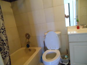 TIFFANY LAKE CONDO PH 3 - Residential