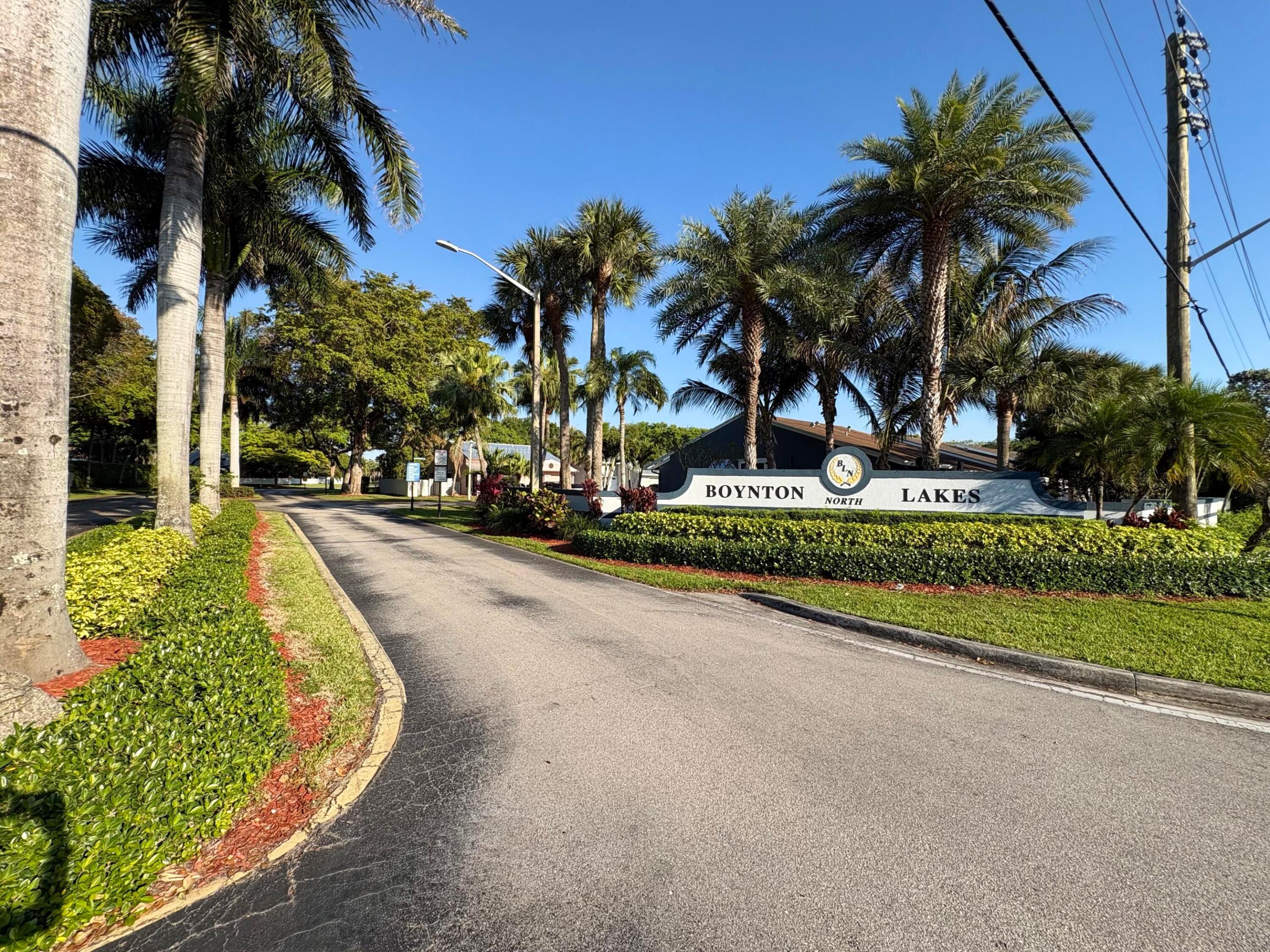 BOYNTON LAKES 4 - Residential