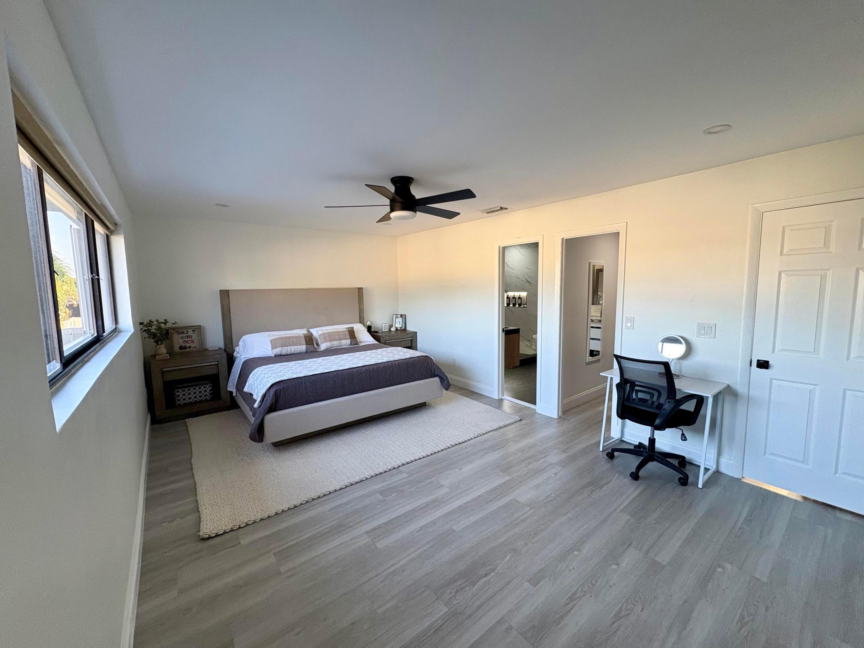 BOYNTON LAKES 4 - Residential