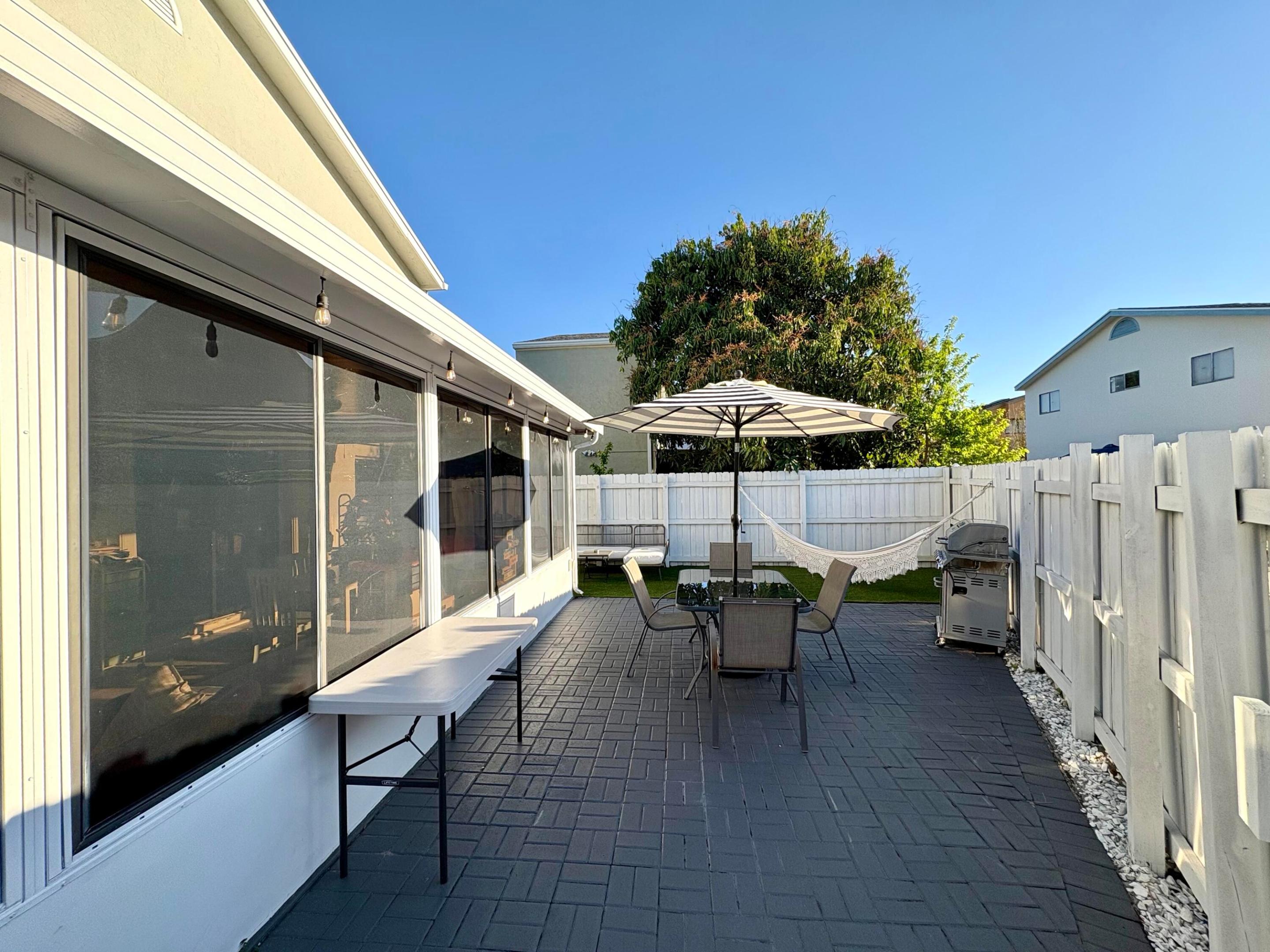 BOYNTON LAKES 4 - Residential