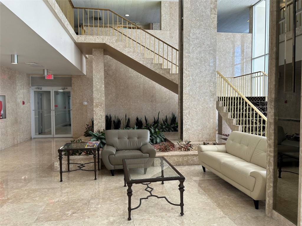 Ocean Club Condo - Residential Lease