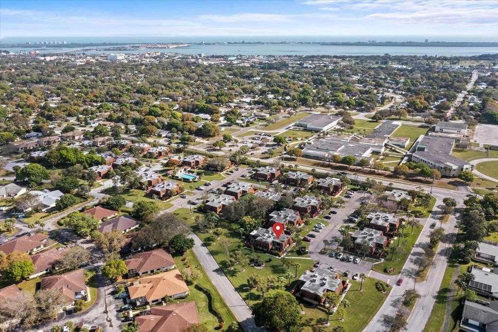 Photo of 1402 Nebraska Avenue #8b, Fort Pierce, FL 34950 (MLS # R10959803)