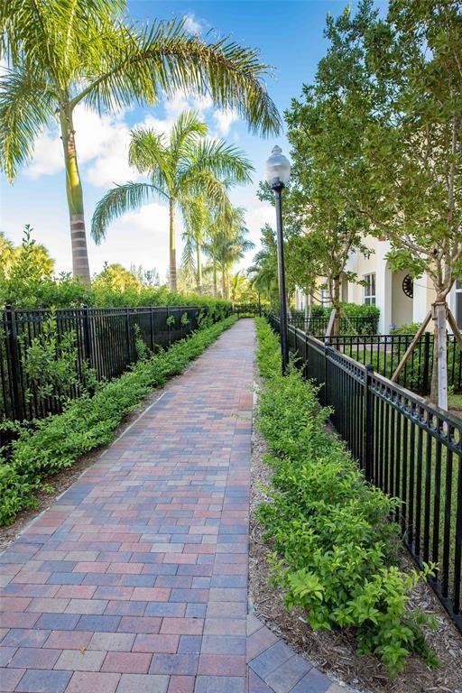 CENTRA FALLS WEST - Residential Lease