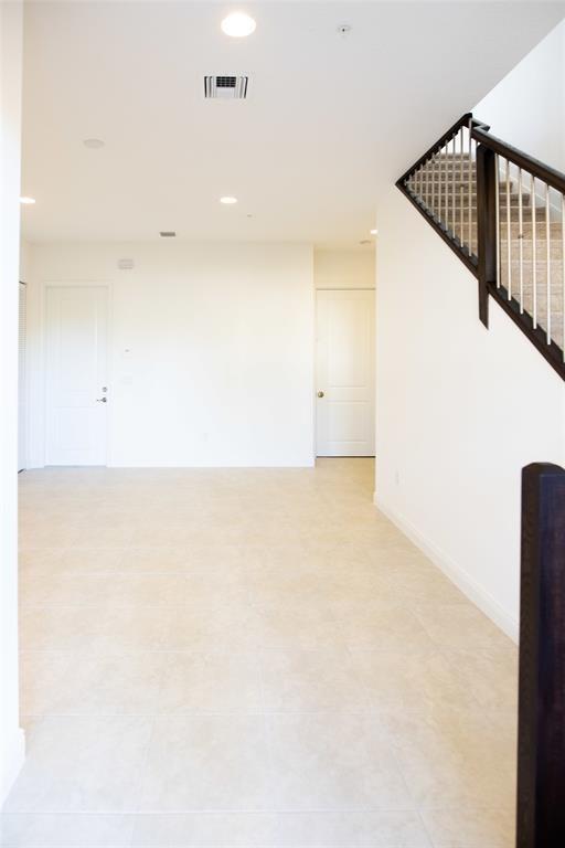 CENTRA FALLS WEST - Residential Lease