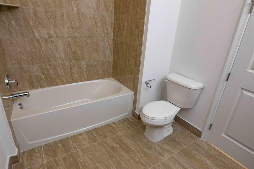 CENTRA FALLS WEST - Residential Lease