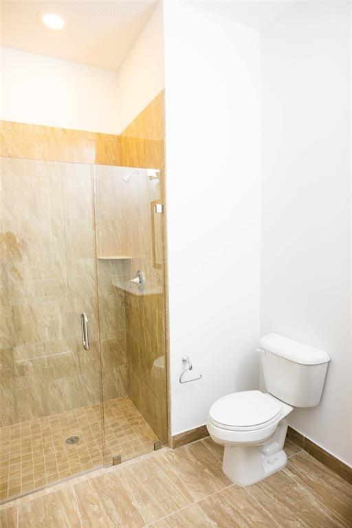 CENTRA FALLS WEST - Residential Lease