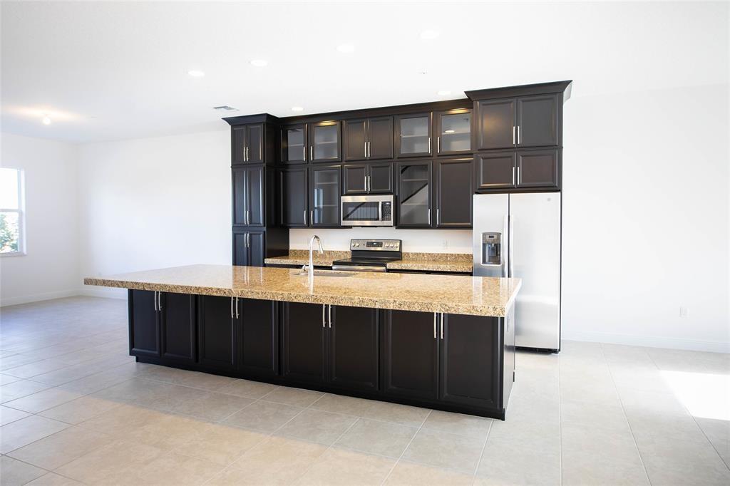 CENTRA FALLS WEST - Residential Lease