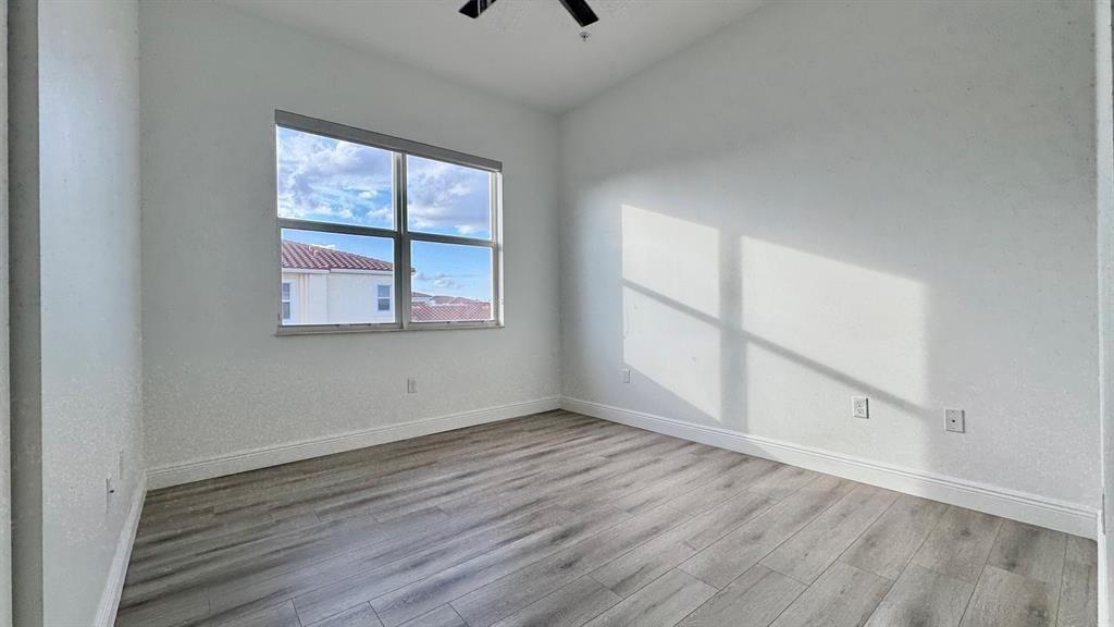 CENTRA FALLS WEST - Residential Lease