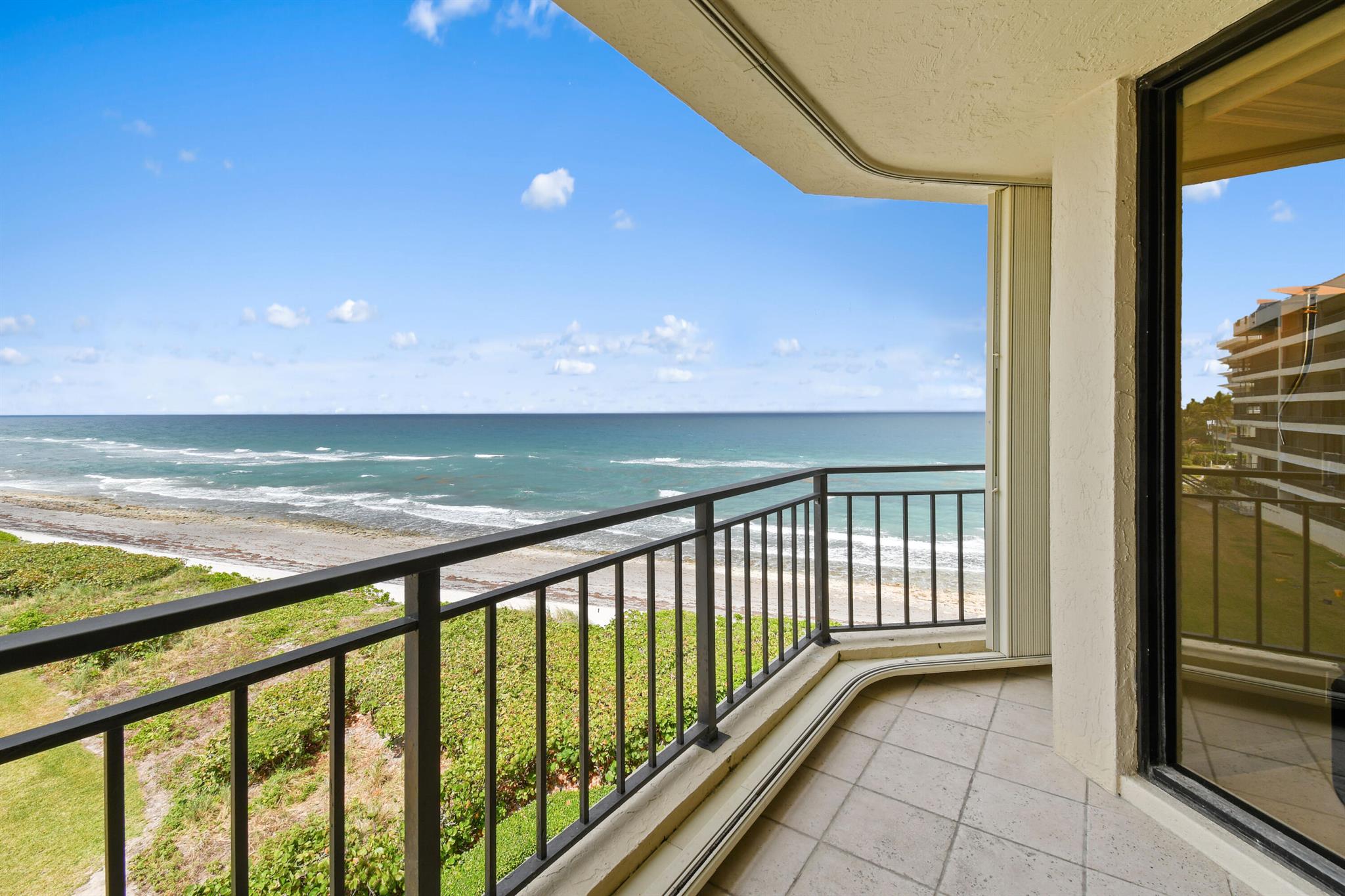 LANDFALL CONDO - Residential