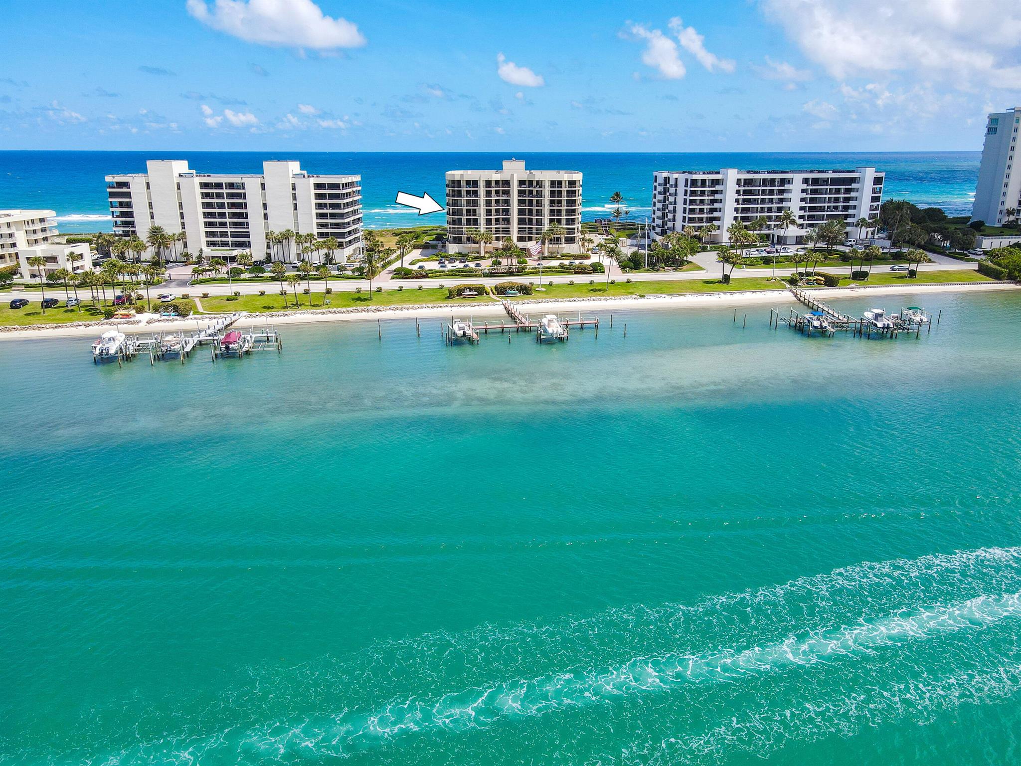 LANDFALL CONDO - Residential