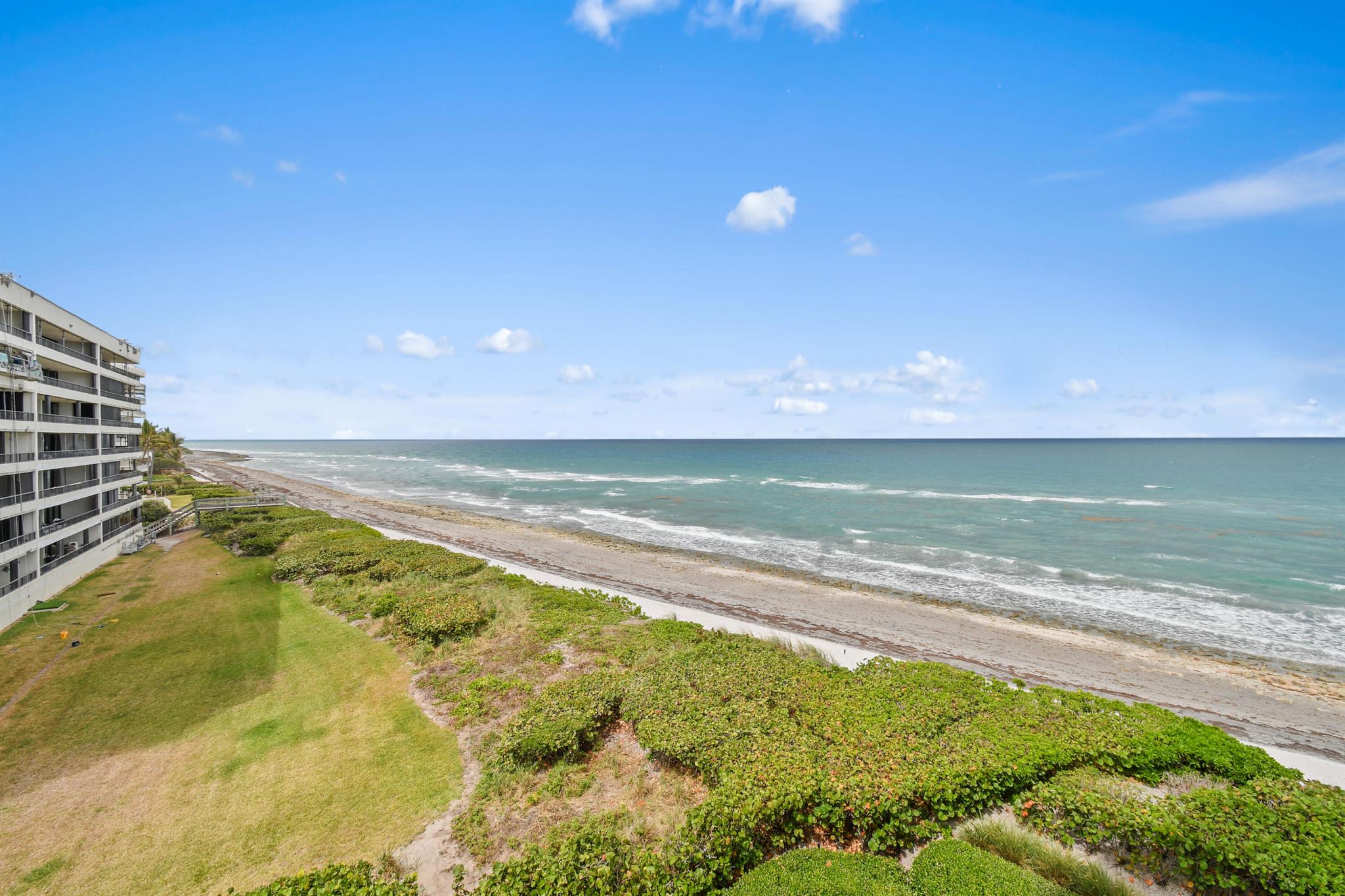 LANDFALL CONDO - Residential