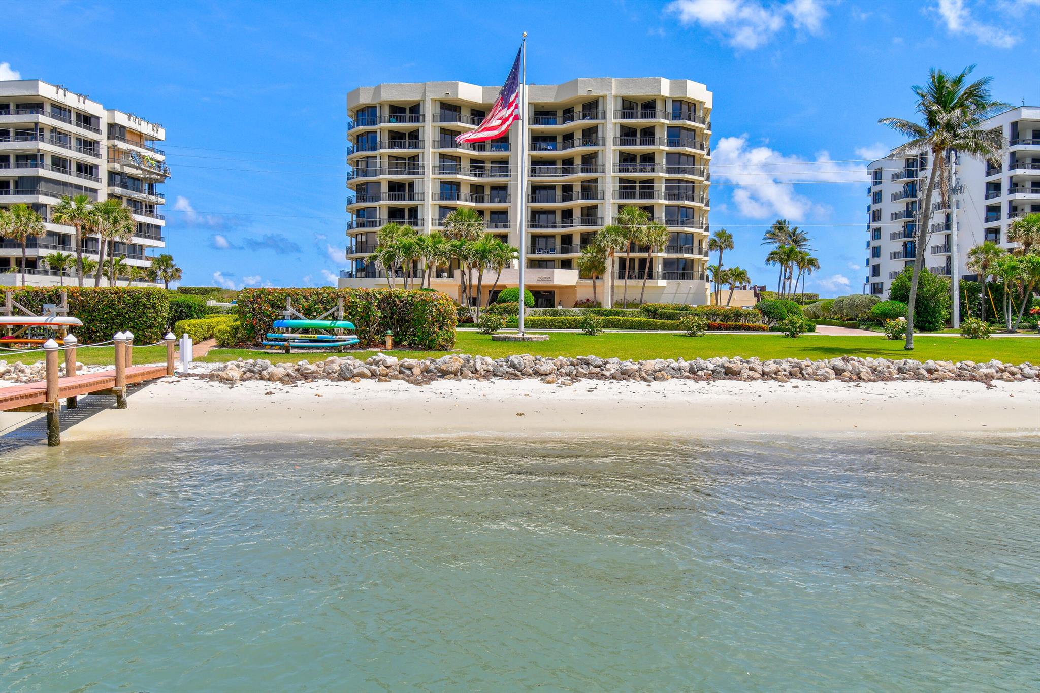 LANDFALL CONDO - Residential