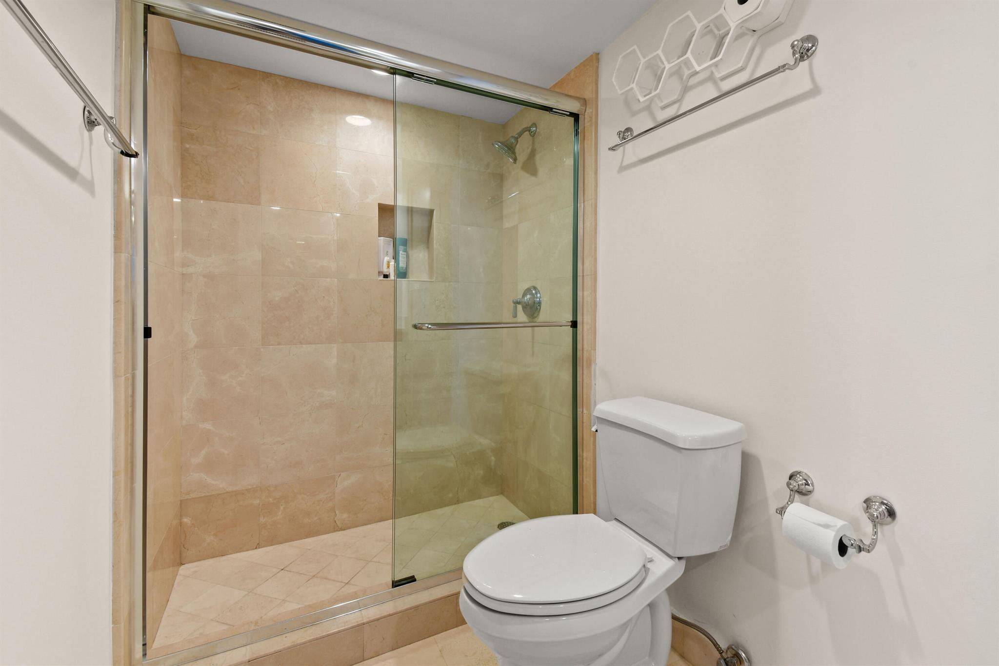 LANDFALL CONDO - Residential