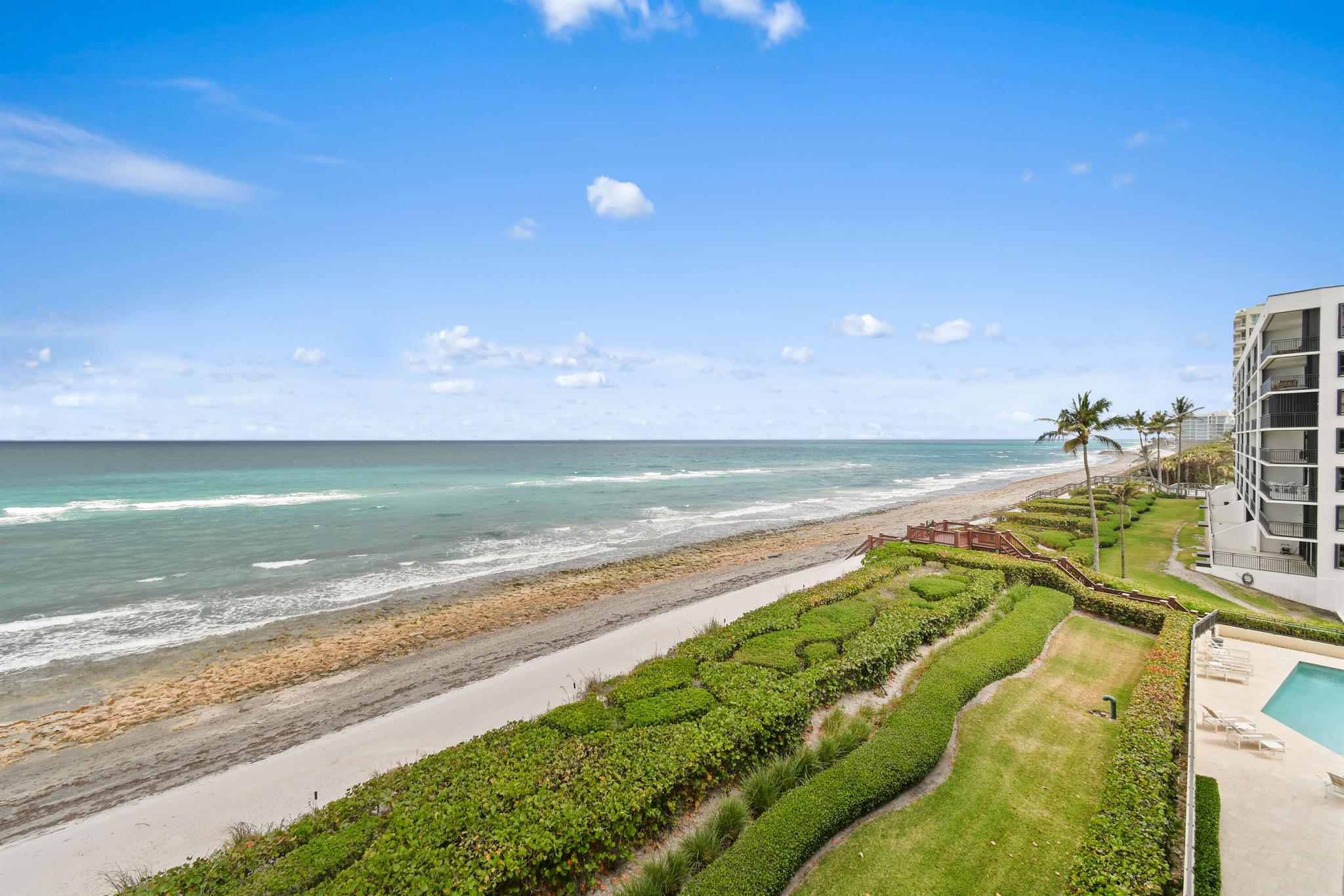 LANDFALL CONDO - Residential