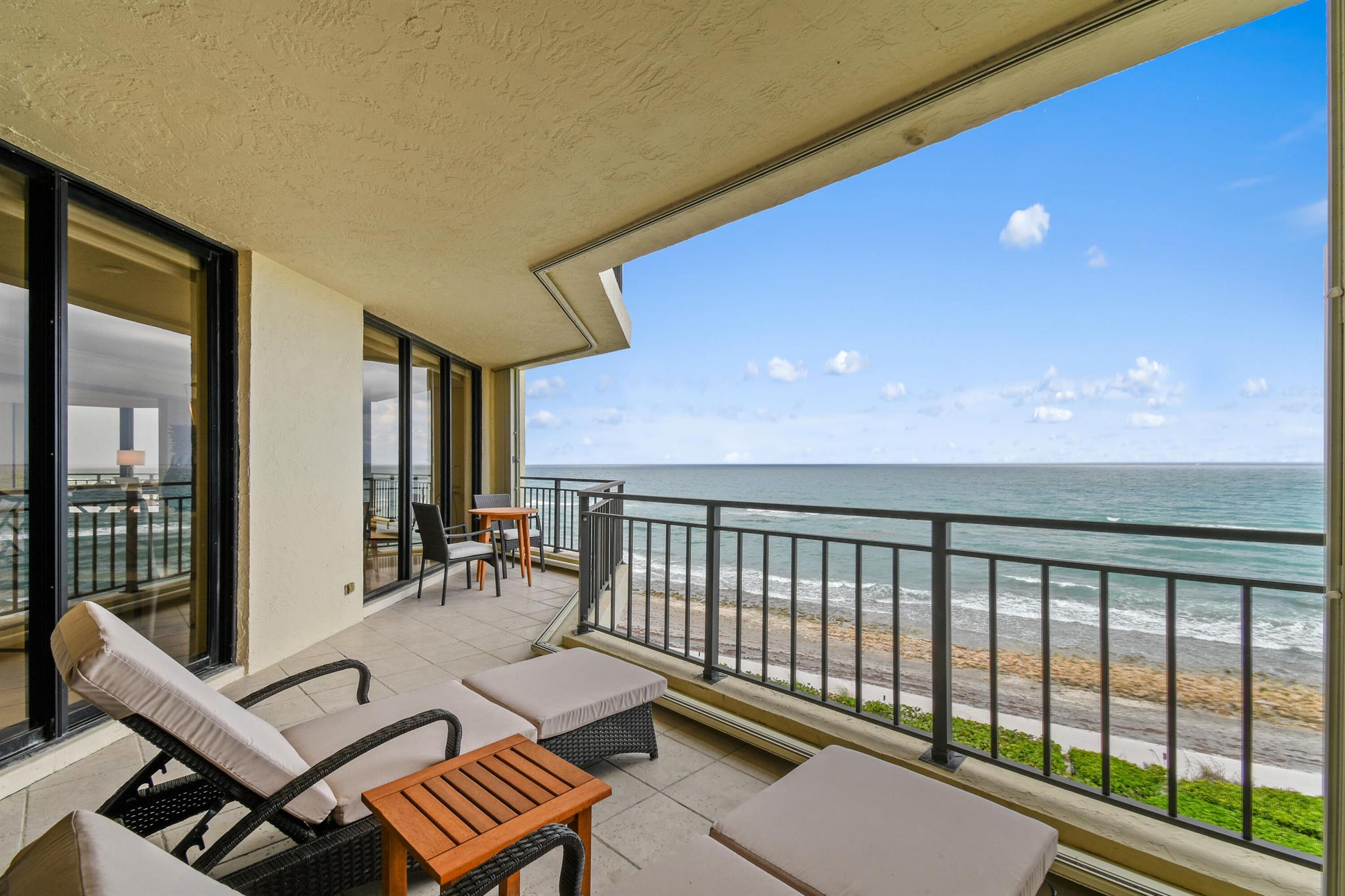LANDFALL CONDO - Residential