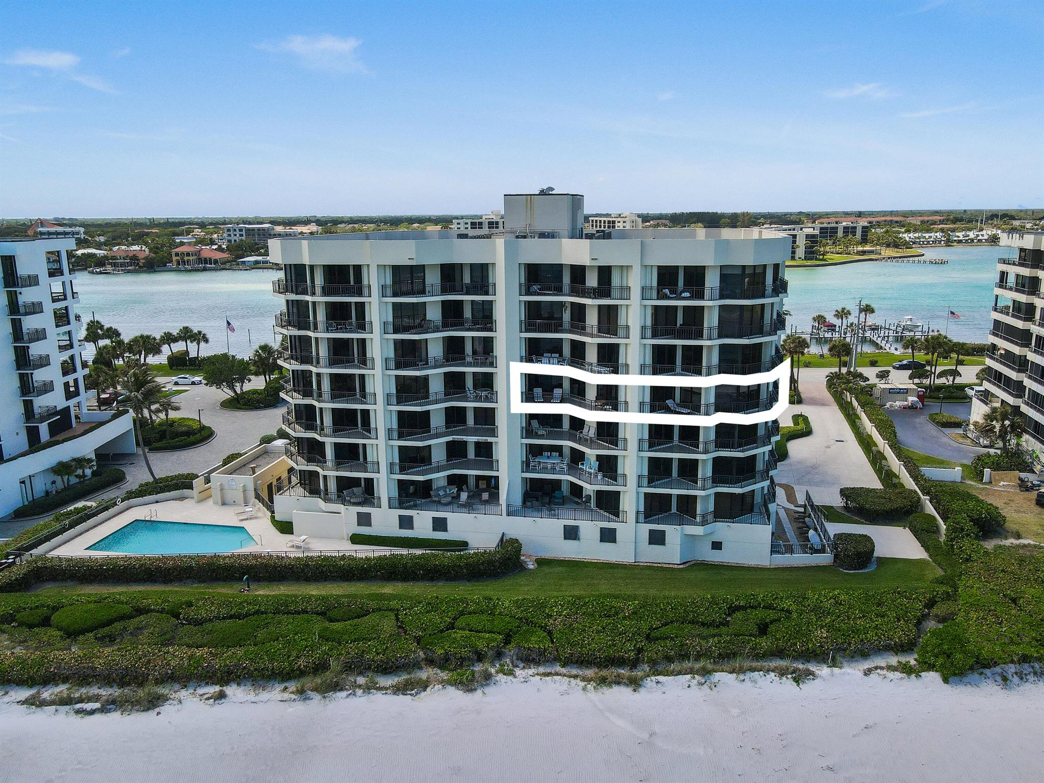 LANDFALL CONDO - Residential