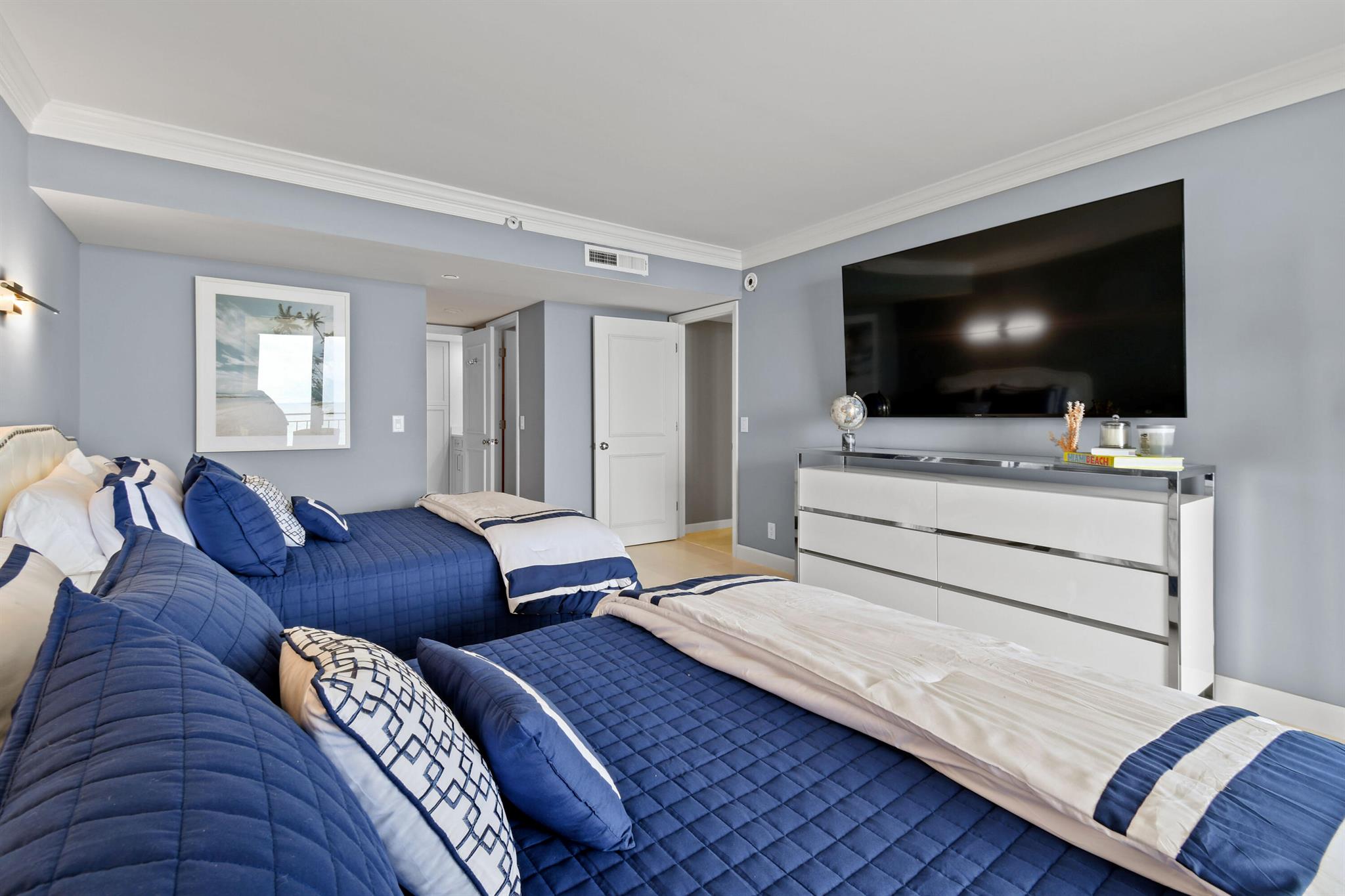 LANDFALL CONDO - Residential