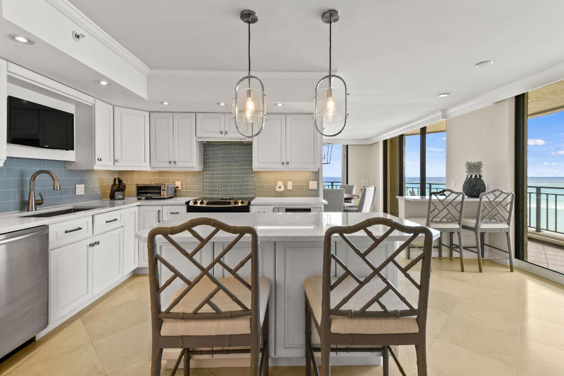 LANDFALL CONDO - Residential