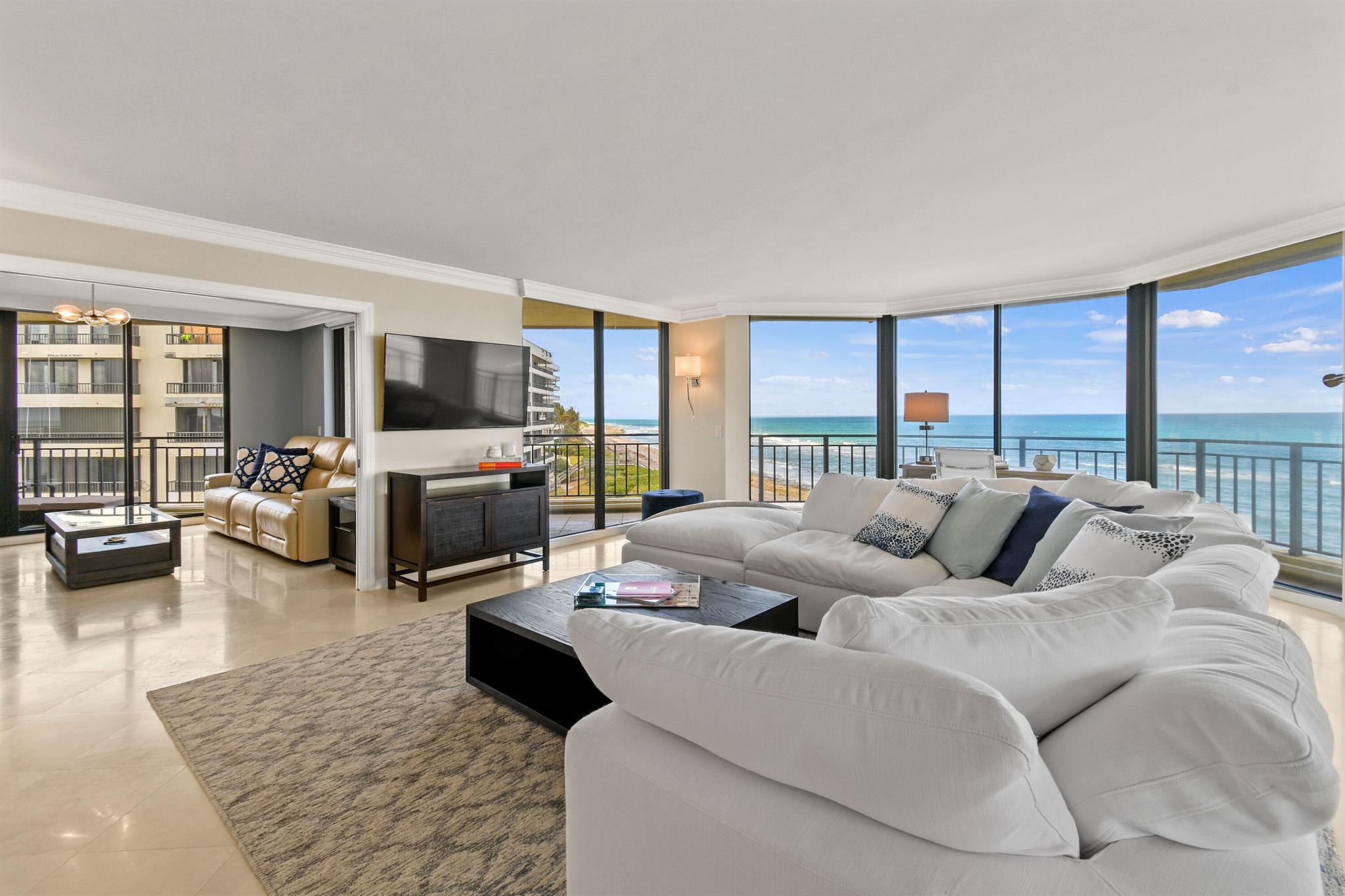 LANDFALL CONDO - Residential