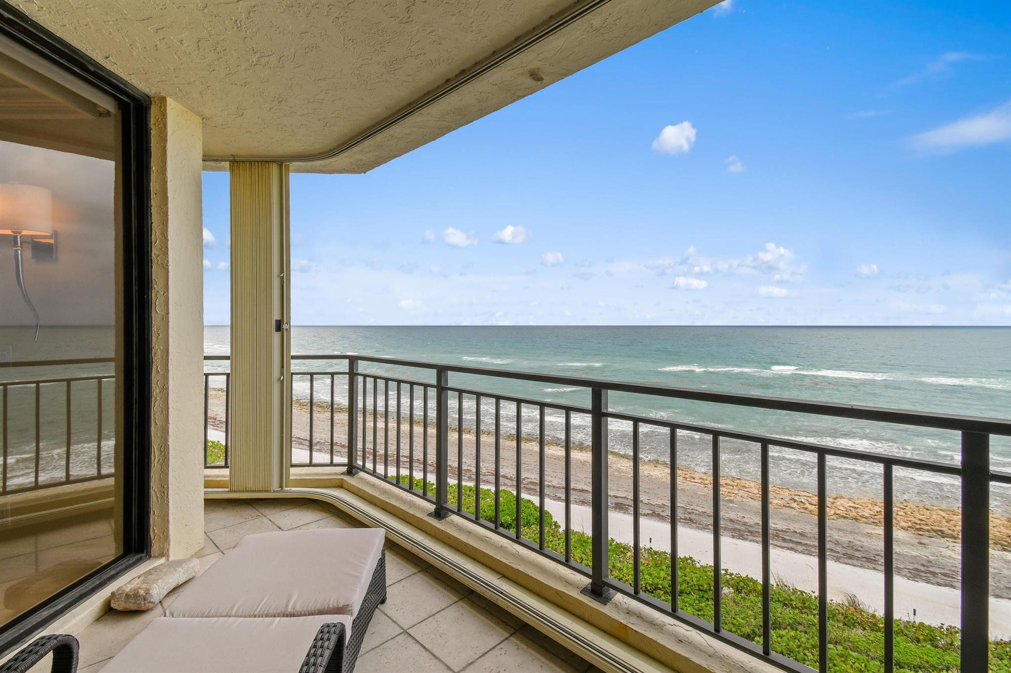LANDFALL CONDO - Residential