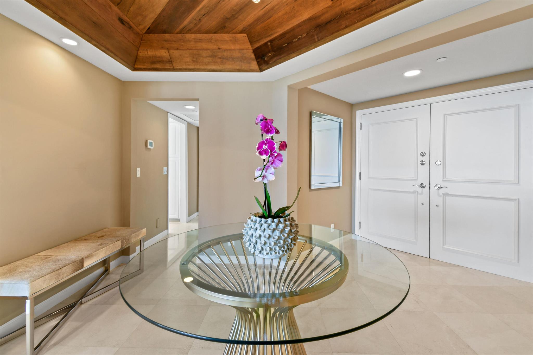 LANDFALL CONDO - Residential