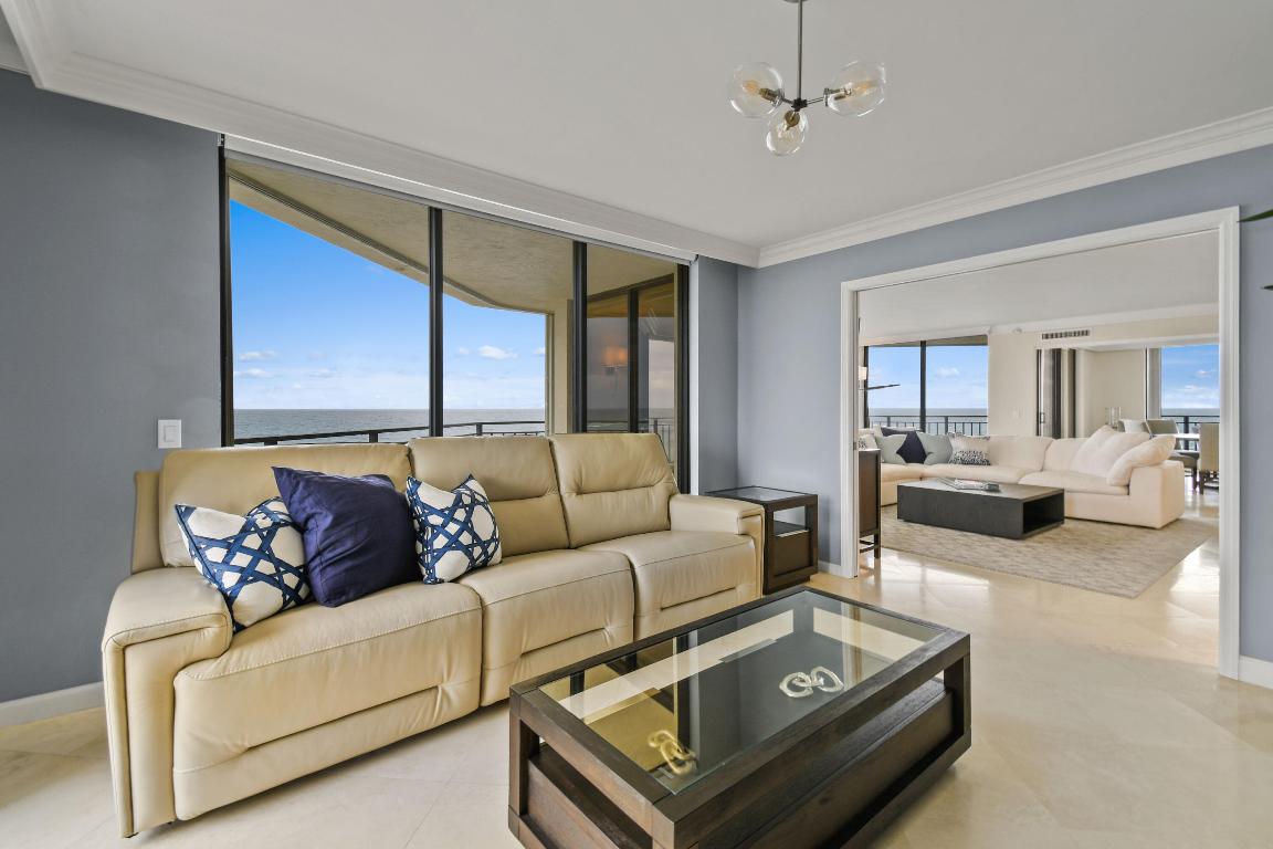 LANDFALL CONDO - Residential