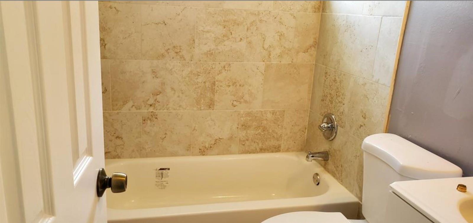 INLET GROVE - Residential Lease