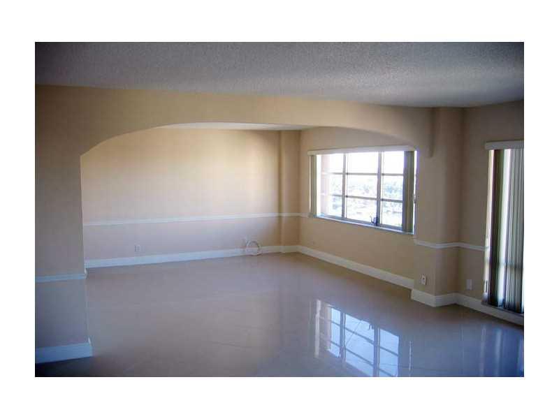 ESSEX TOWER CONDO - Residential Lease