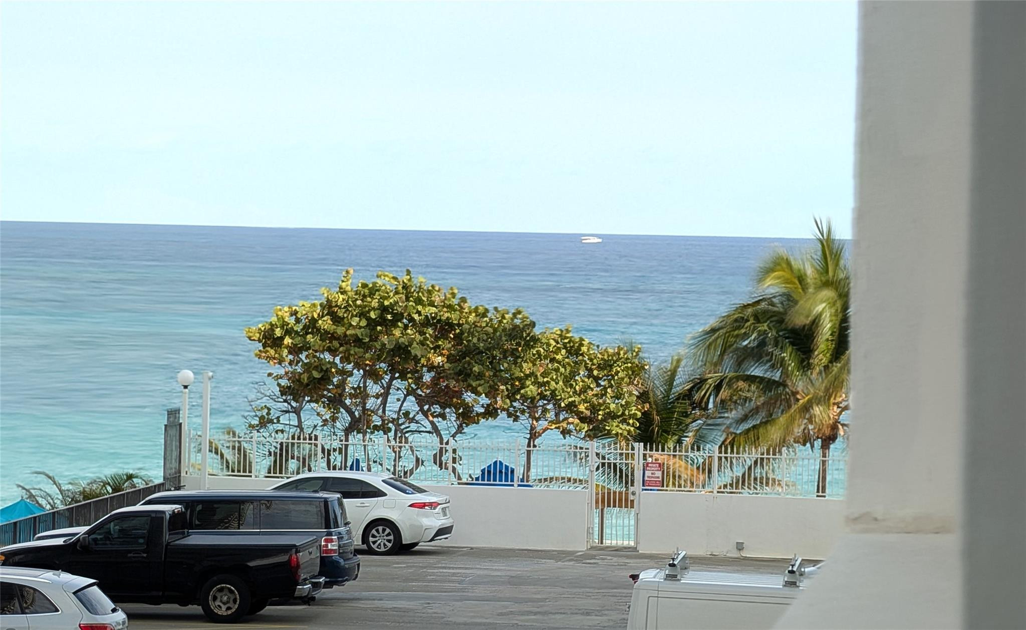 4250 Galt Ocean Drive 2E