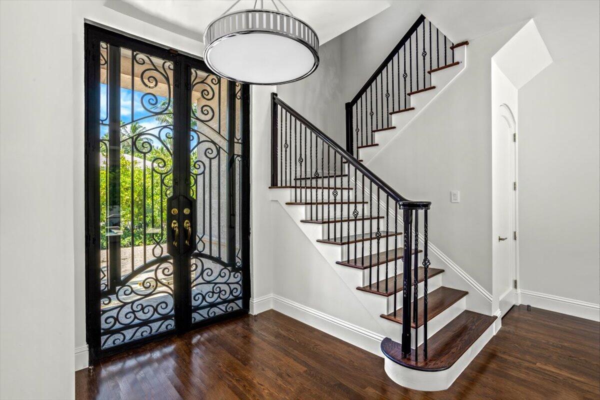 VIA VIZCAYA ADD IN - Residential