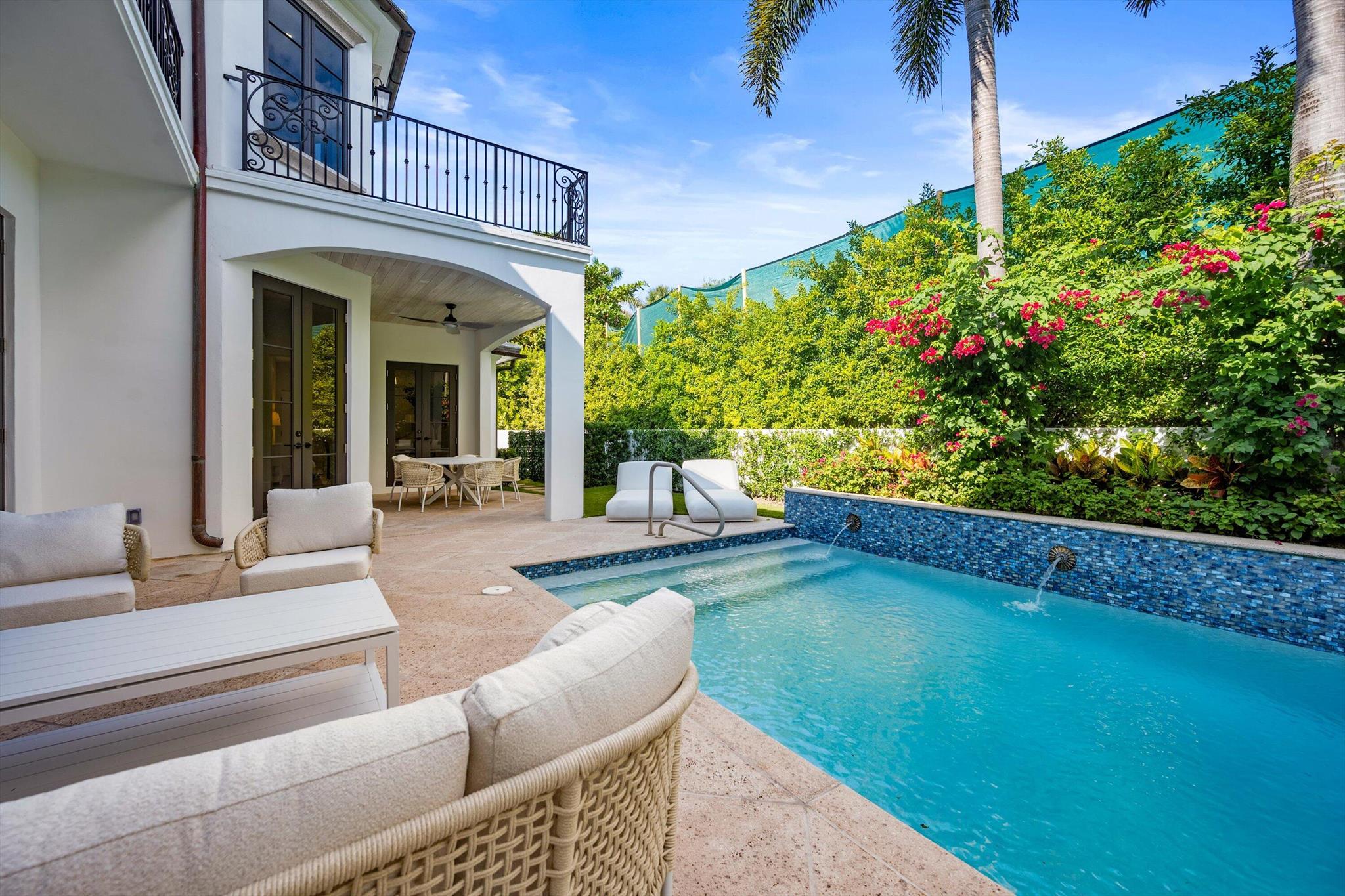 VIA VIZCAYA ADD IN - Residential