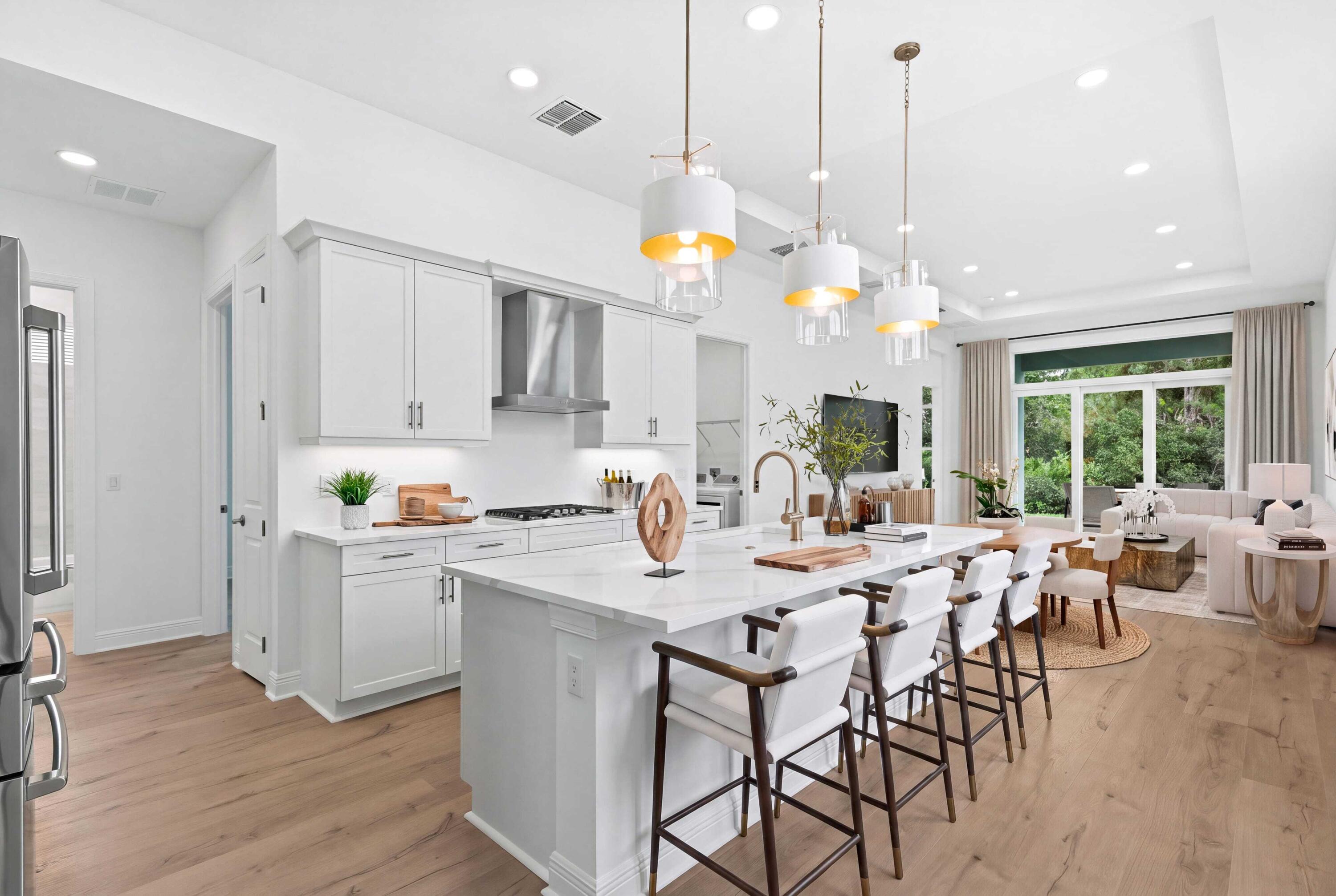 150 SE Cortile Arno