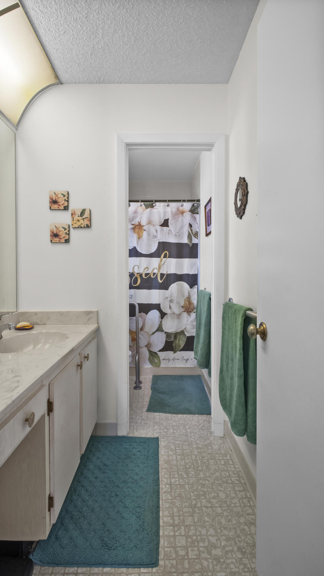 BUTTONWOOD 2 - Residential