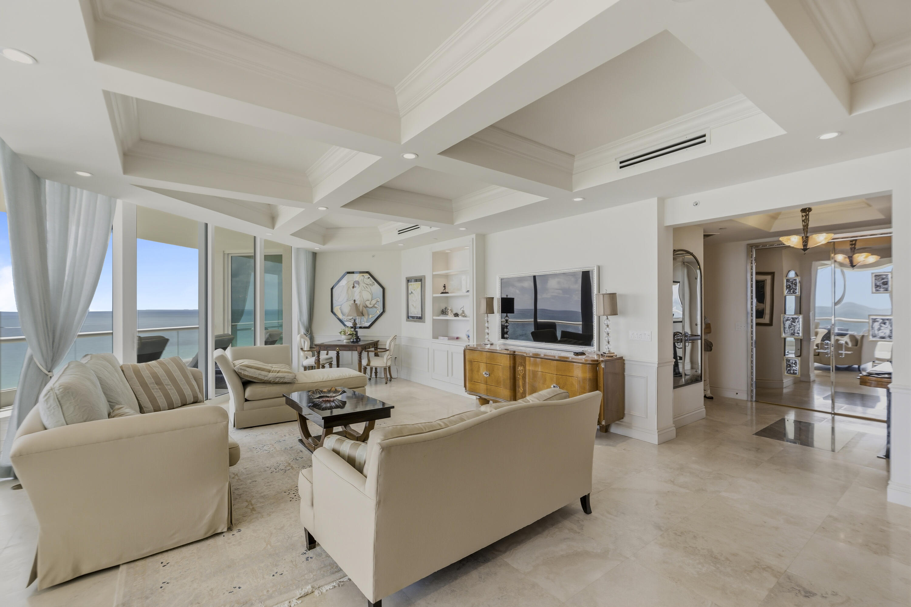 16051 Collins Avenue Unit 1104