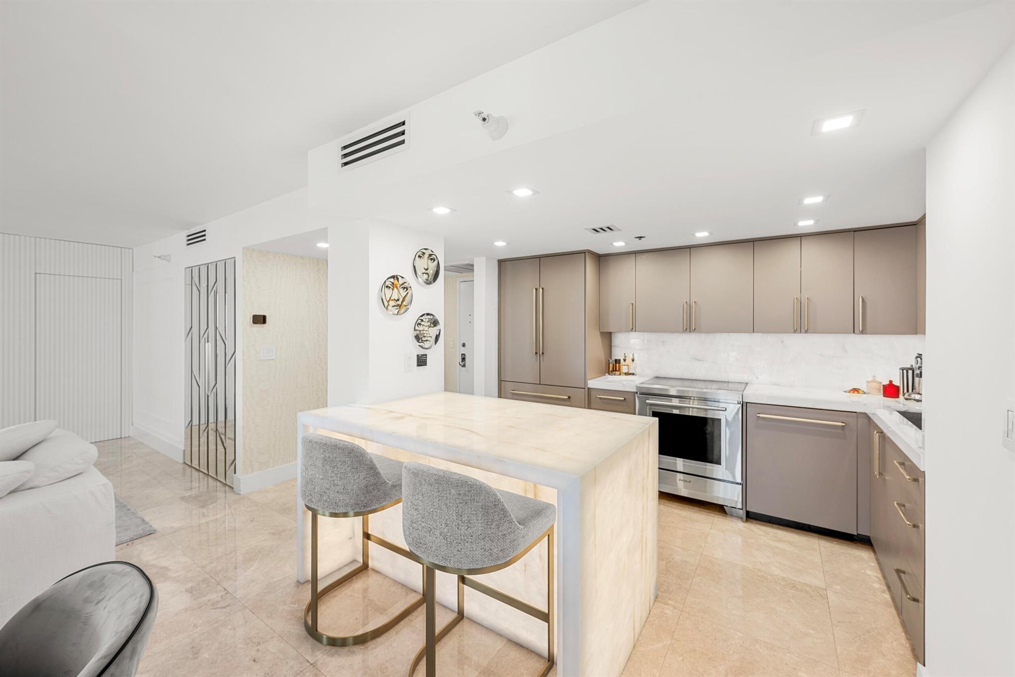 2025 Brickell Avenue 1705