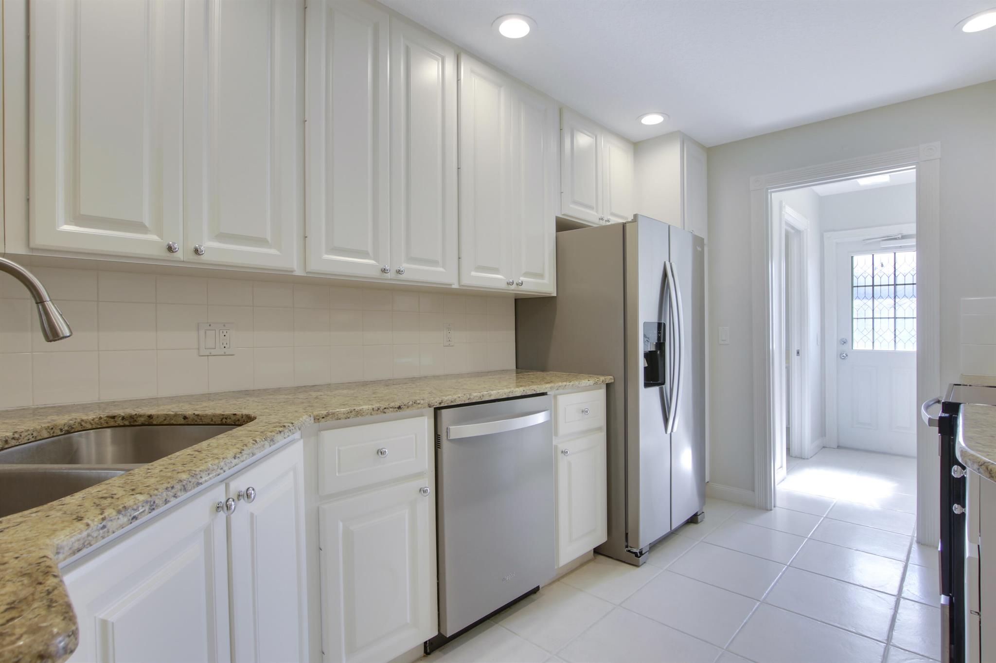 MARTINIQUE AT ABACOA 1 - Residential Lease