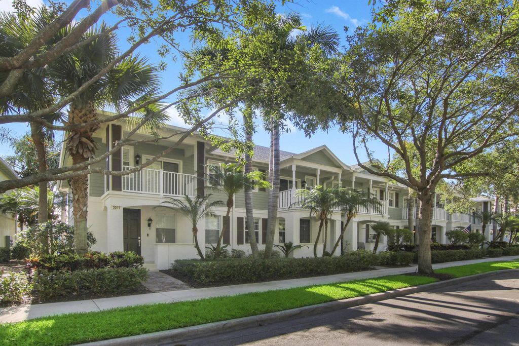 Photo of 3057 E Community Drive, Jupiter, FL 33458 (MLS # R11080196)