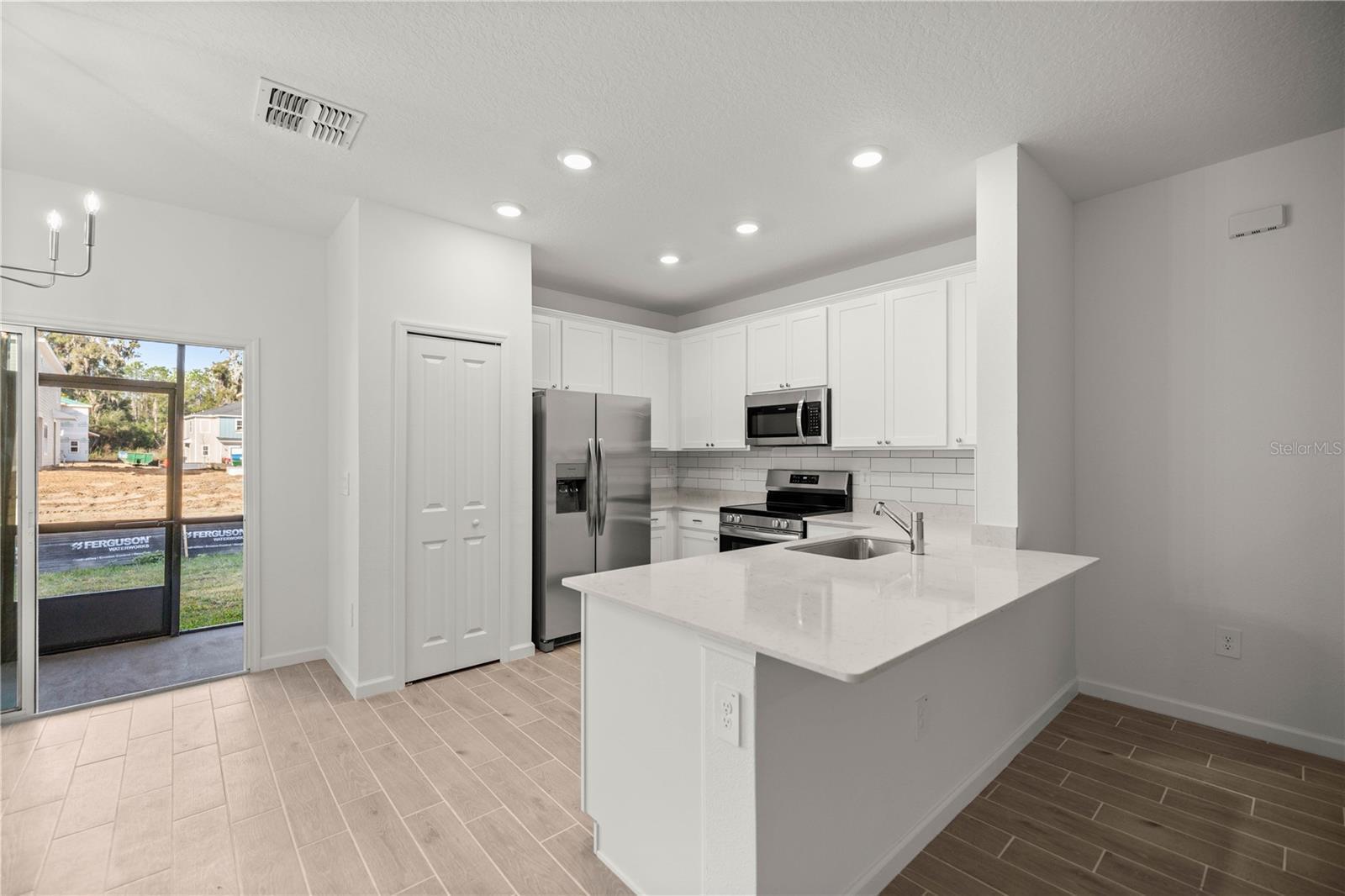 OAK HAMMOCK PRESERVE - Residential Lease