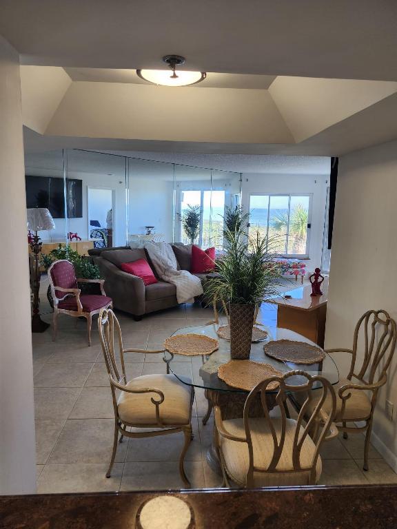 HIBISCUS BY THE SEA CONDOMINIUM - Residential Lease