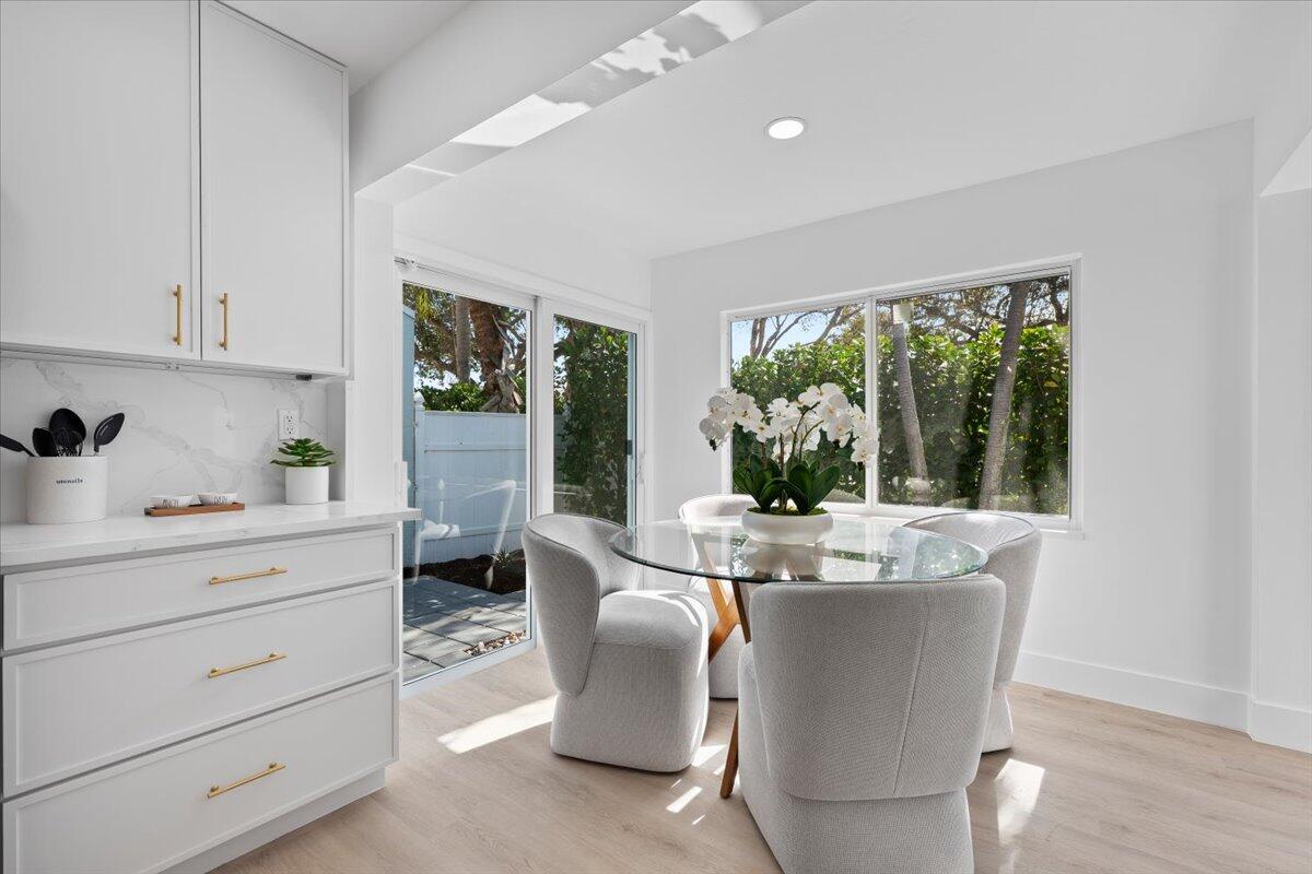 GREENS CAY OF JONATHANS LANDING - Residential