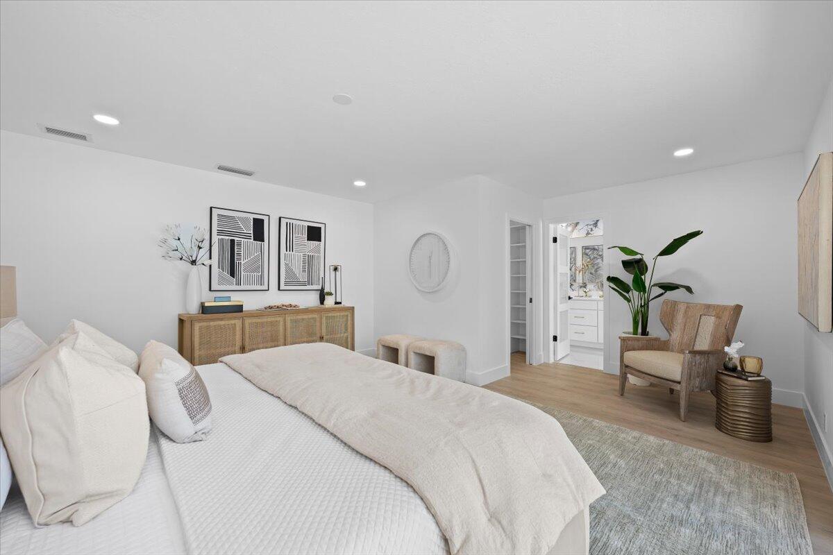 GREENS CAY OF JONATHANS LANDING - Residential