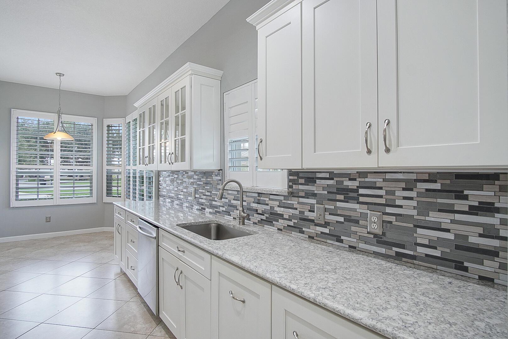 9401 Poinciana Court