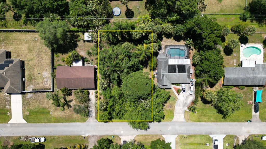 Photo of 7907 Santa Clara Boulevard, Fort Pierce, FL 34951 (MLS # R10975987)