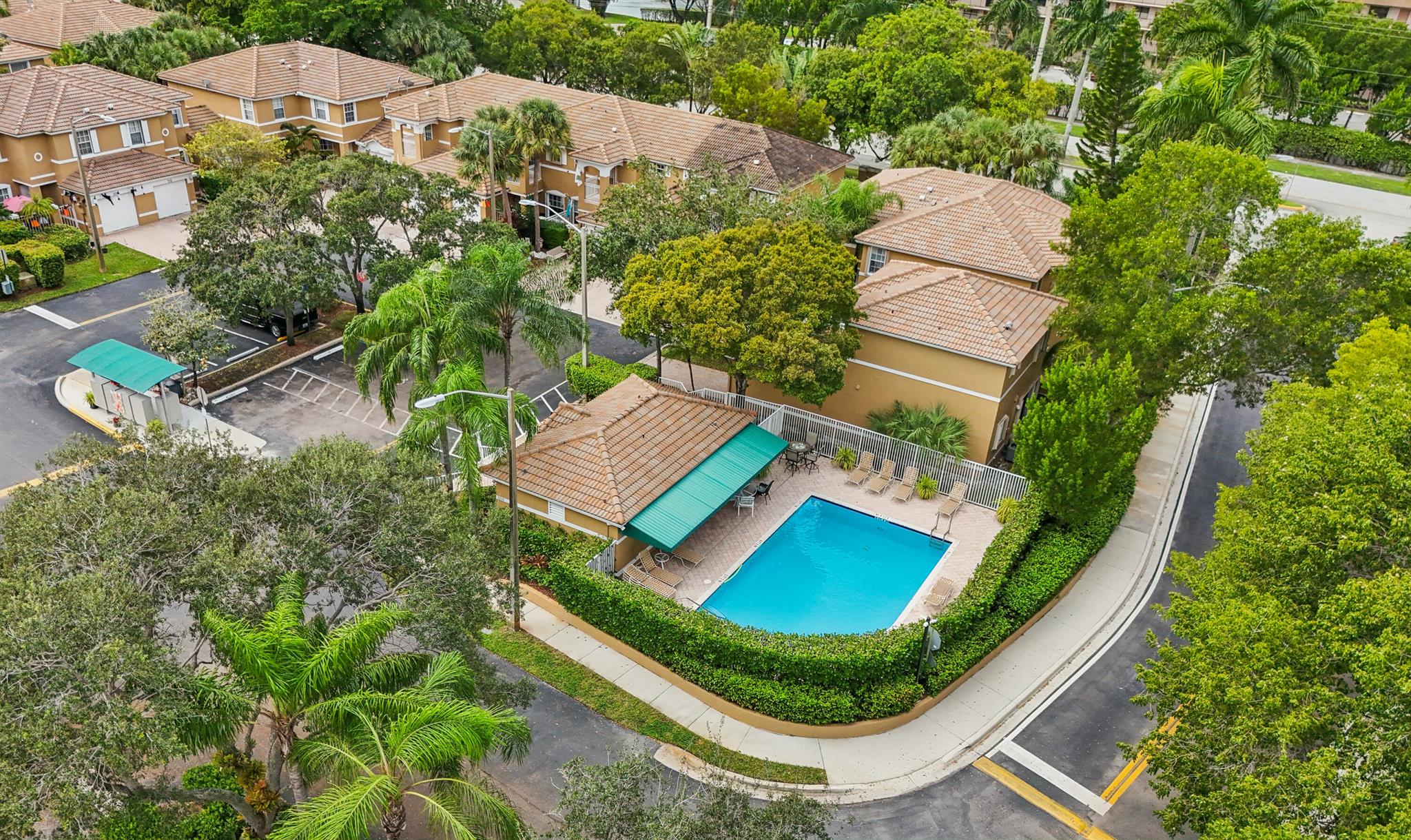 WATERFORD CROSSINGS - Residential