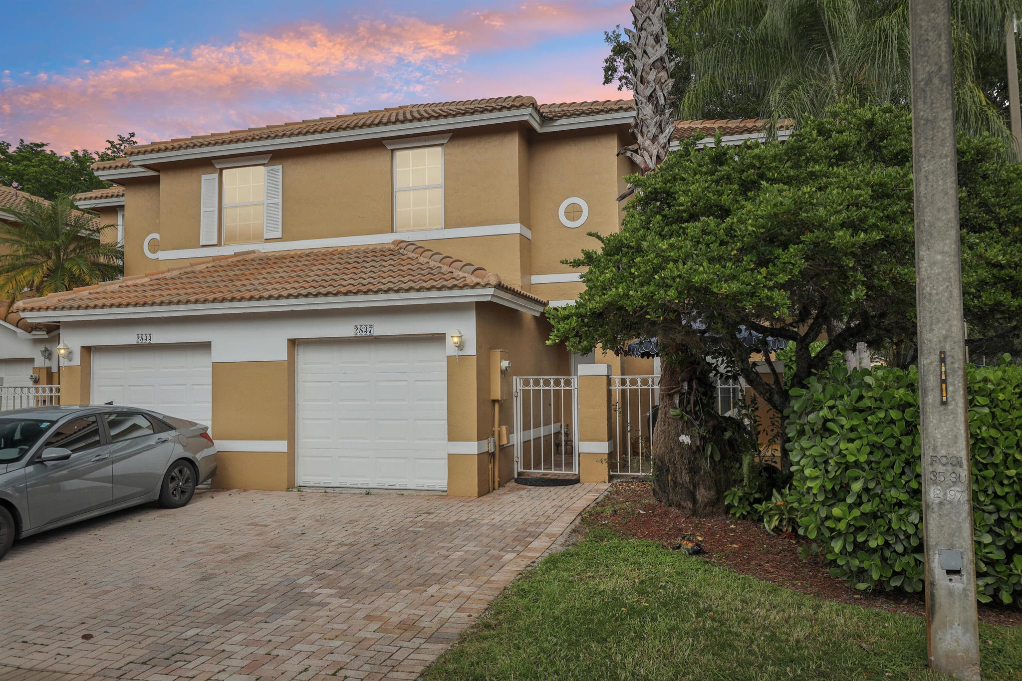 WATERFORD CROSSINGS - Residential